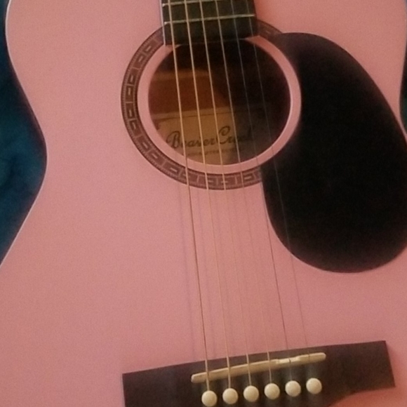 Gutair pink - Picture 2 of 4